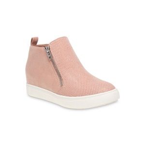 Time and Tru Sneaker Wedge (Women's)